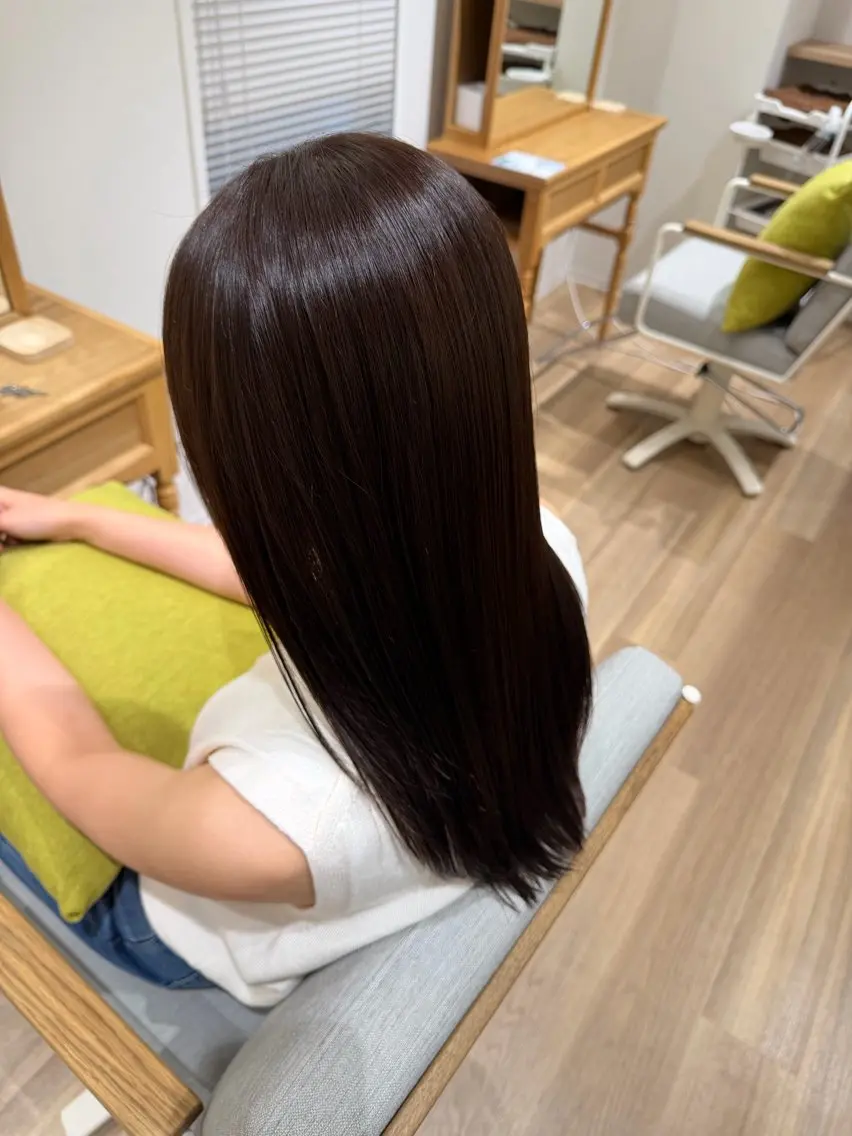 ロング カラー RENA|透明感 カラー×癒しスパのヘアスタイル