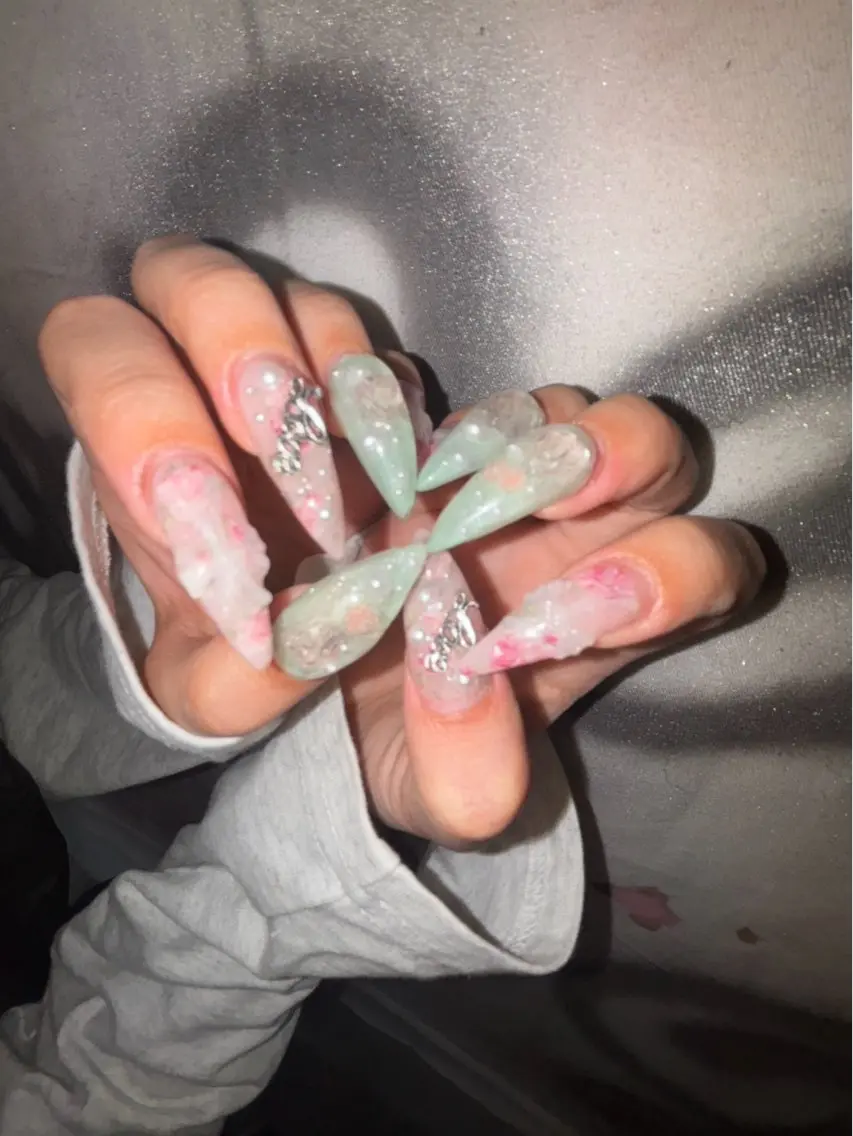 ネイル ハンドネイル heaven 🤍 michiのネイルデザイン