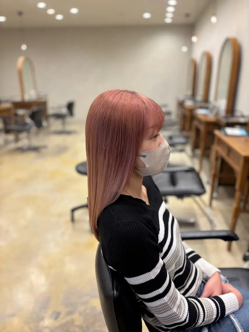 カラー ベージュカラー ブリーチ 透明感カラー ダブルカラー ピンクカラー 多田 愛梨のヘアスタイル