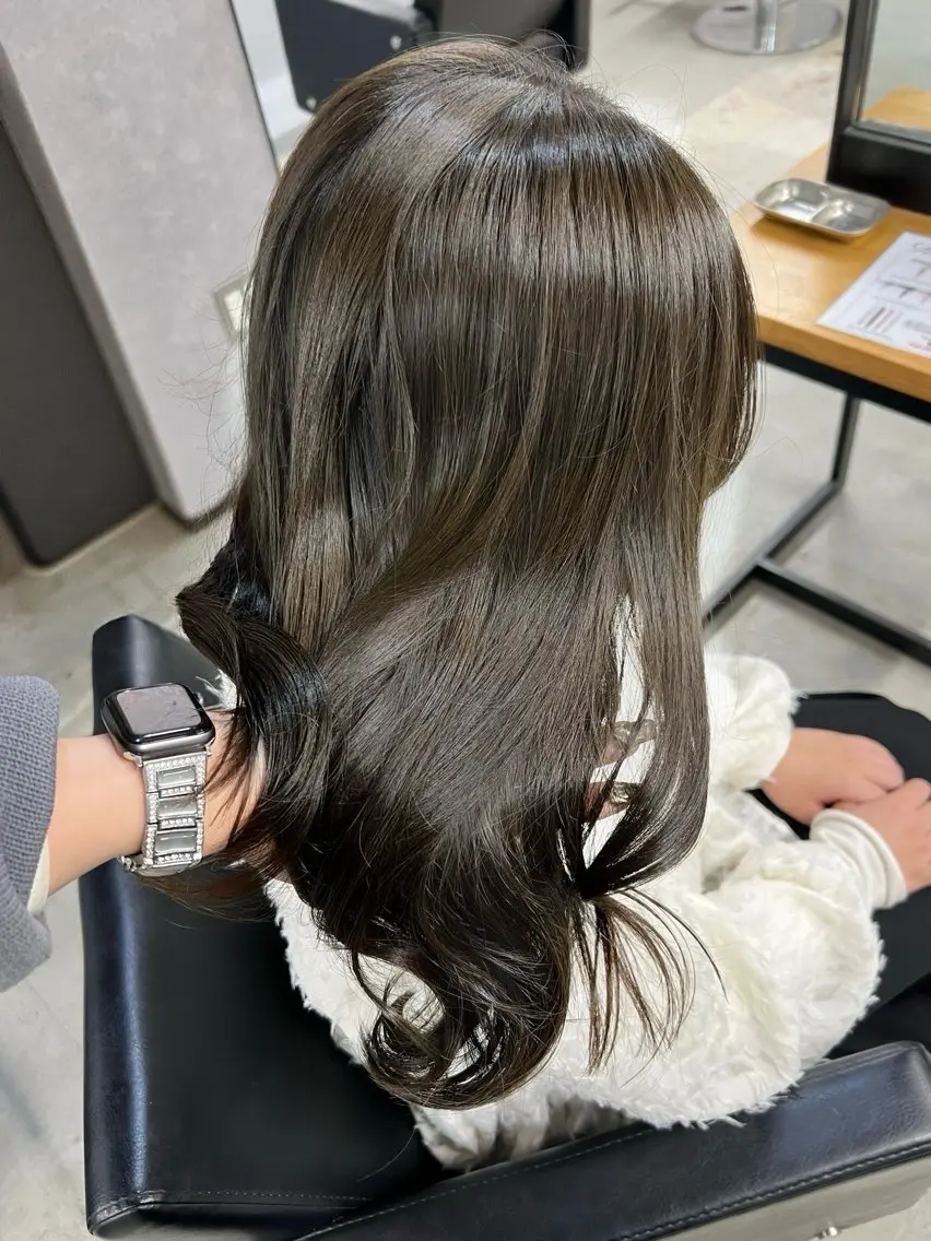 セミロング カット ヘアカラー lafit kaede/韓国ヘアのヘアスタイル