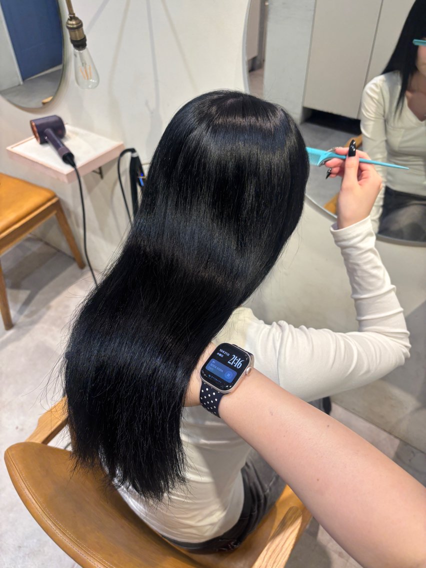 セミロング ヘアカラー トリートメント roka ʜᴀʀᴜᴋᴀのヘアスタイル