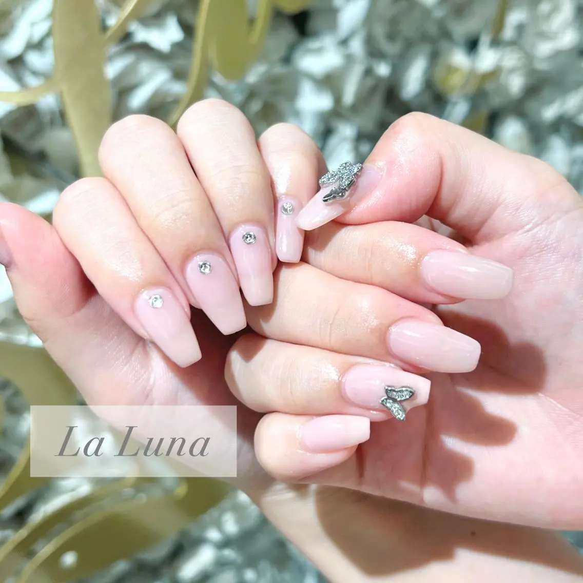 ネイル LaLuna🌙 Natsukiのネイルデザイン