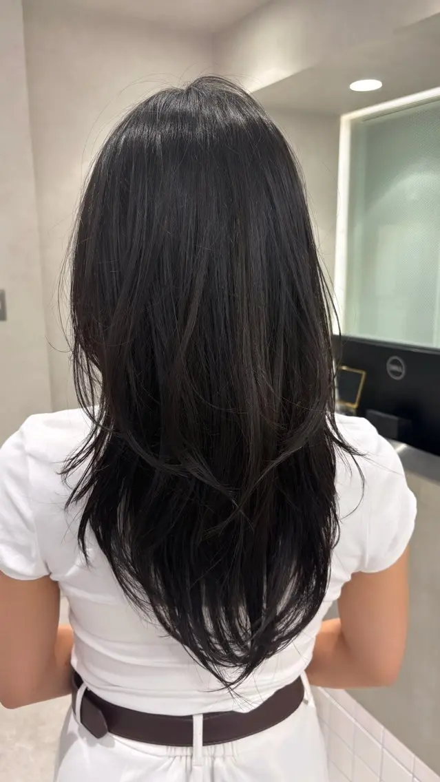 ロング ハッシュカット ハイレイヤー 韓国風ヘア レイヤーカット カット Yuta✂︎ 韓国レイヤー🪽のヘアスタイル