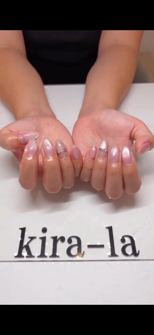 ネイル ラメ(グリッター) マグネットネイル ピンク kira-la キララ･:*..のネイルデザイン