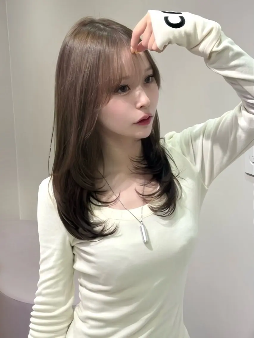 カラー ブラウンカラー ナチュラルブラウン ヘアカラー レイヤーカット/ 小顔/ミルクティーのヘアスタイル