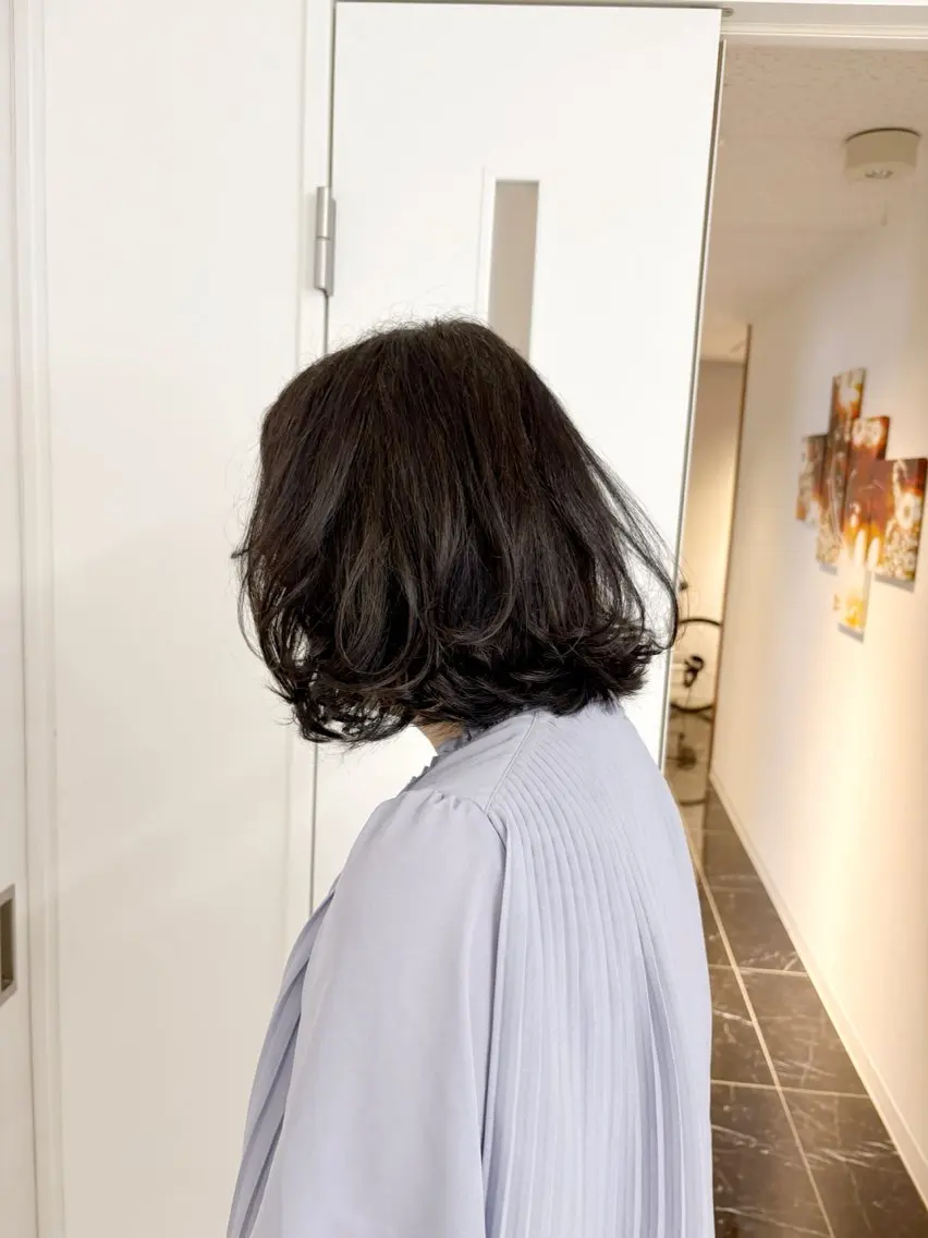 ミディアム 麥生田 秀太のヘアスタイル