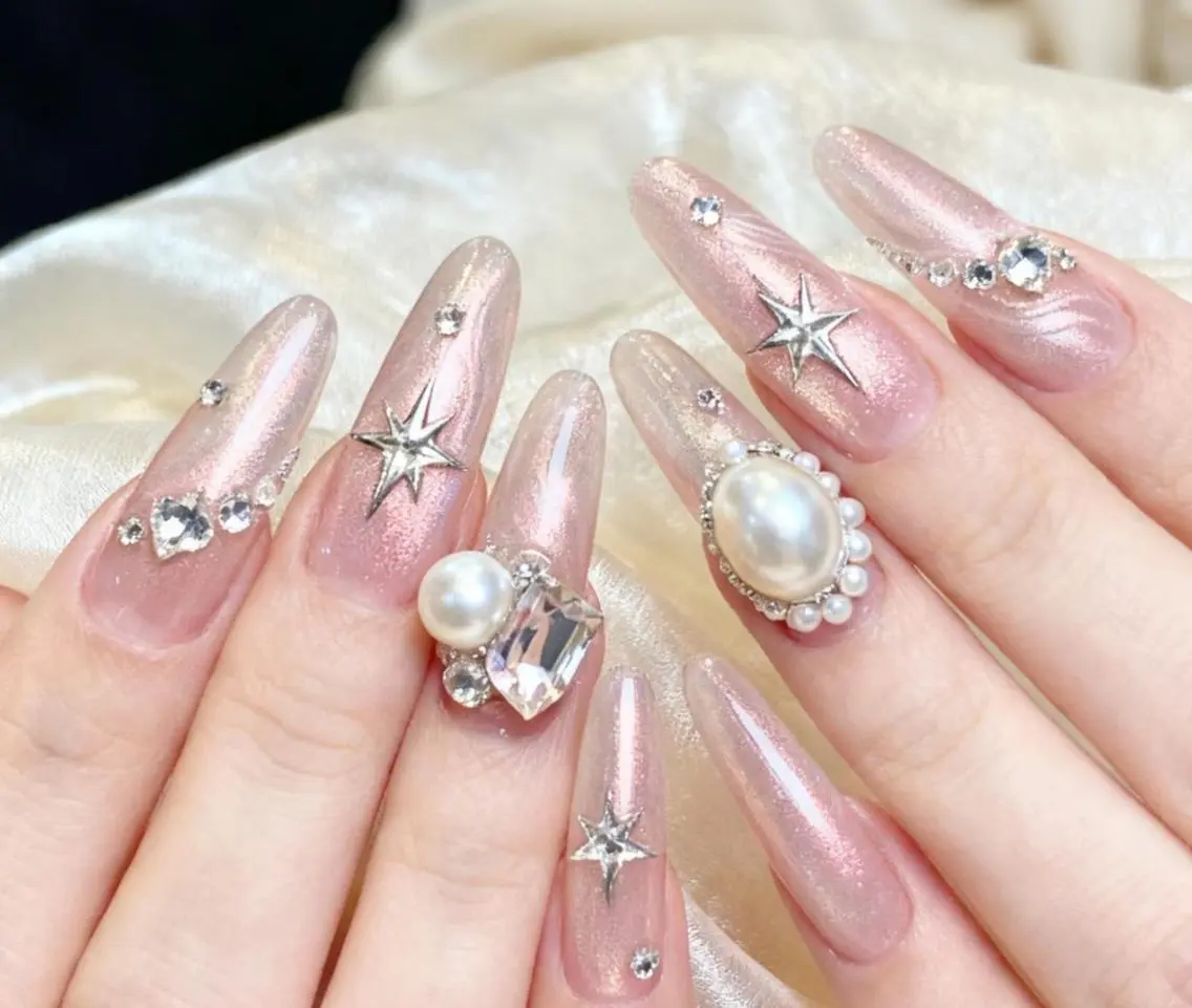 ネイル ハンドネイル 🎀 UU_nailのネイルデザイン