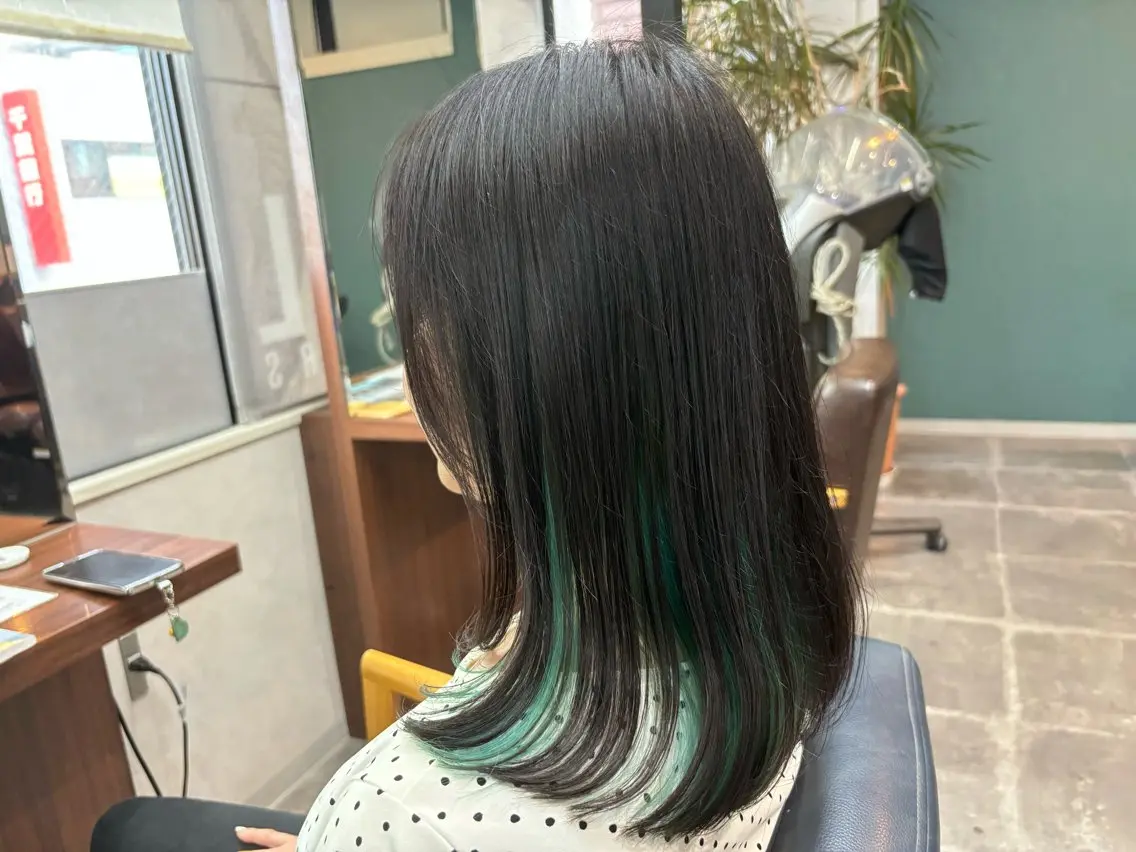 カラー 長内 大明のヘアスタイル