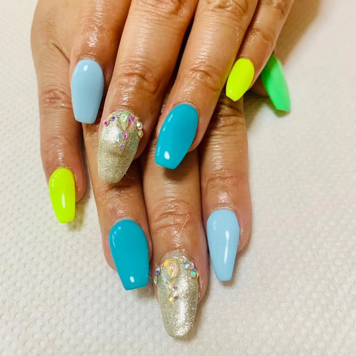 ネイル ハンドネイル 🌙🫧CHARME (RUKA)🦋🫧のネイルデザイン