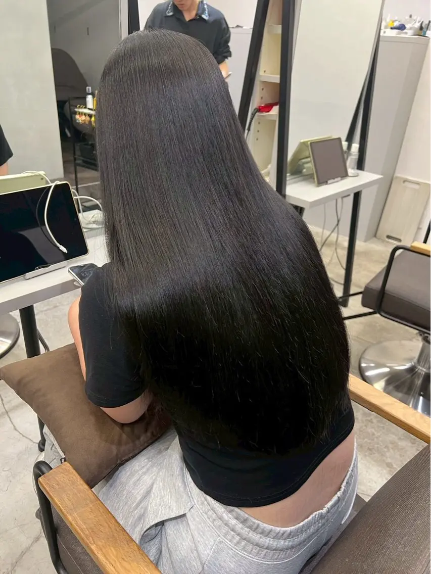 ロング パーマ 縮毛矯正 ハイトーンカラー が絶対可愛い✨泰聖✨のヘアスタイル