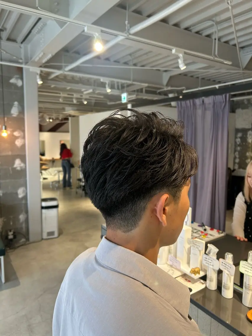 ショート パーマ メンズ カット パーマ 💎韓国カラー Giness坂下巧のヘアスタイル
