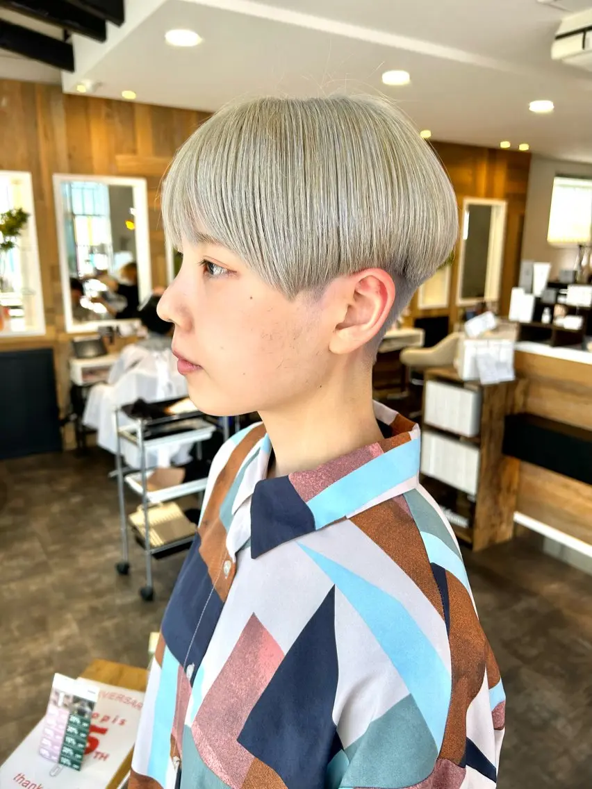 ショート カラーモデル募集中 美容室ハピスのヘアスタイル