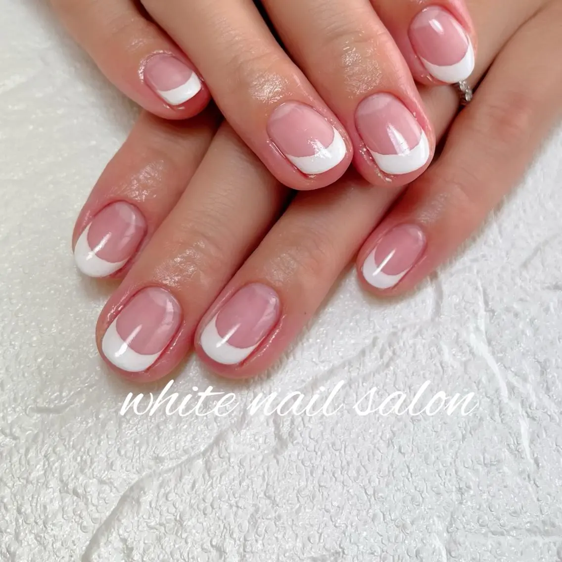 ネイル フットネイル フレンチネイル ジェルネイル ハードジェル ラメ(グリッター) ハンドネイル white nail salonのネイルデザイン