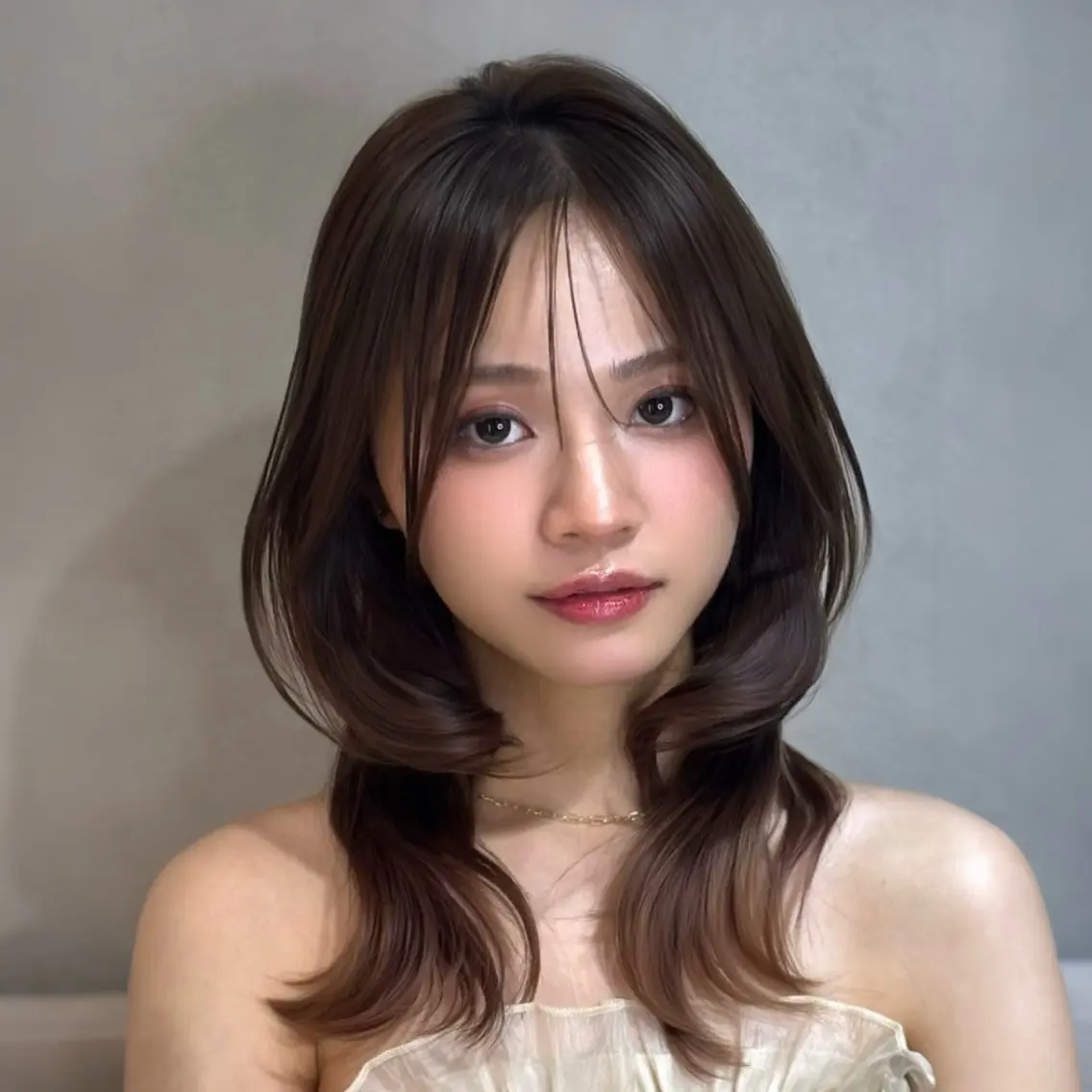 ミディアム カラー カット ヘアカラー トリートメント RYU/レイヤー /透明感艶カラーのヘアスタイル