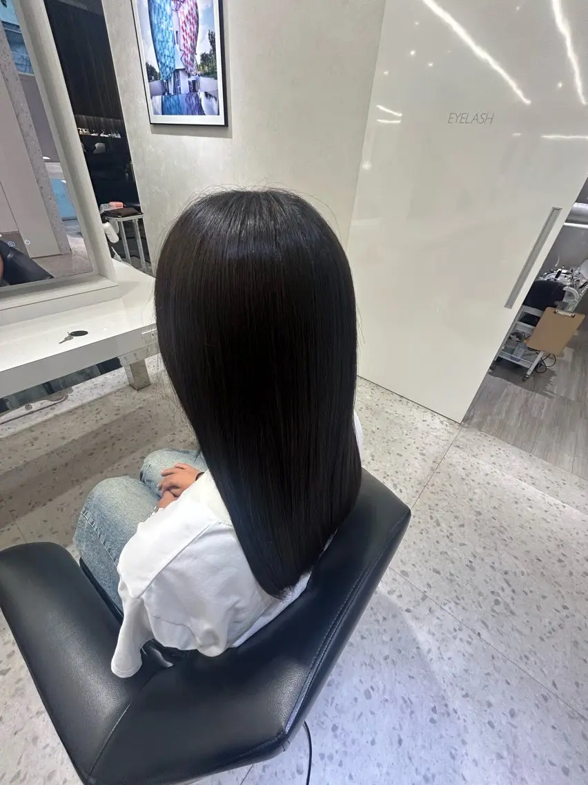 ロング カラー 𝐑𝐈𝐎ྀིのヘアスタイル