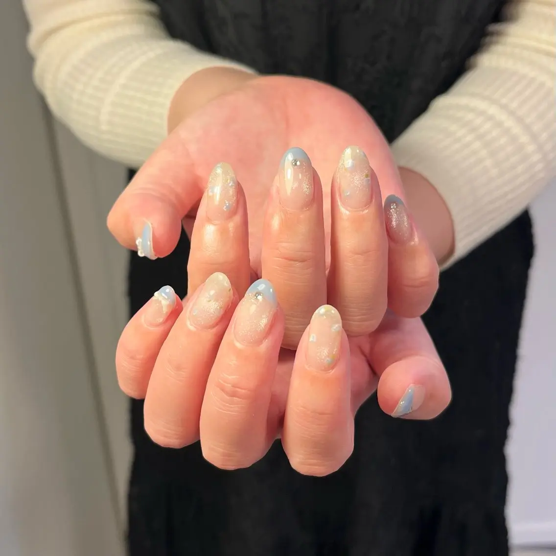ネイル ハンドネイル フットネイル neroria nailのネイルデザイン