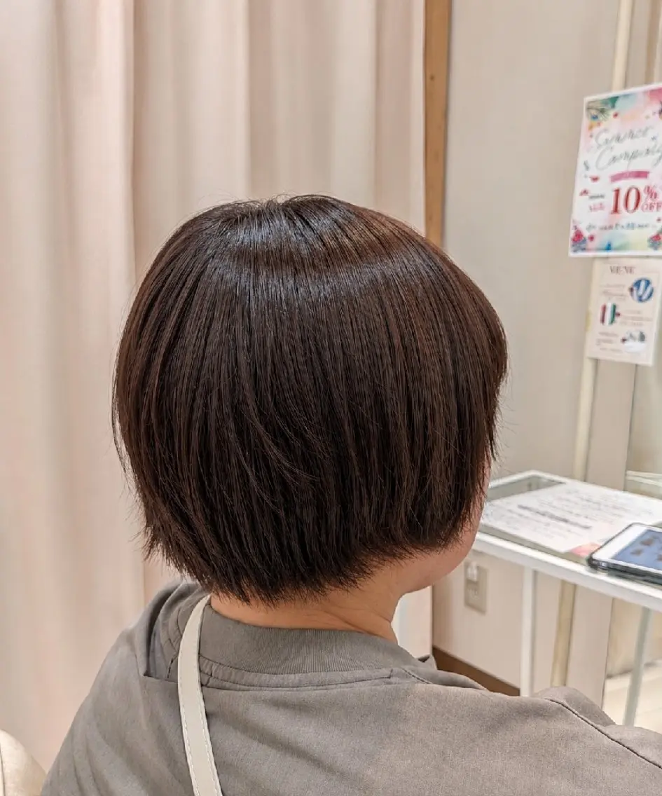 ショート ラベンダーブラウン 深田 和瑛のヘアスタイル