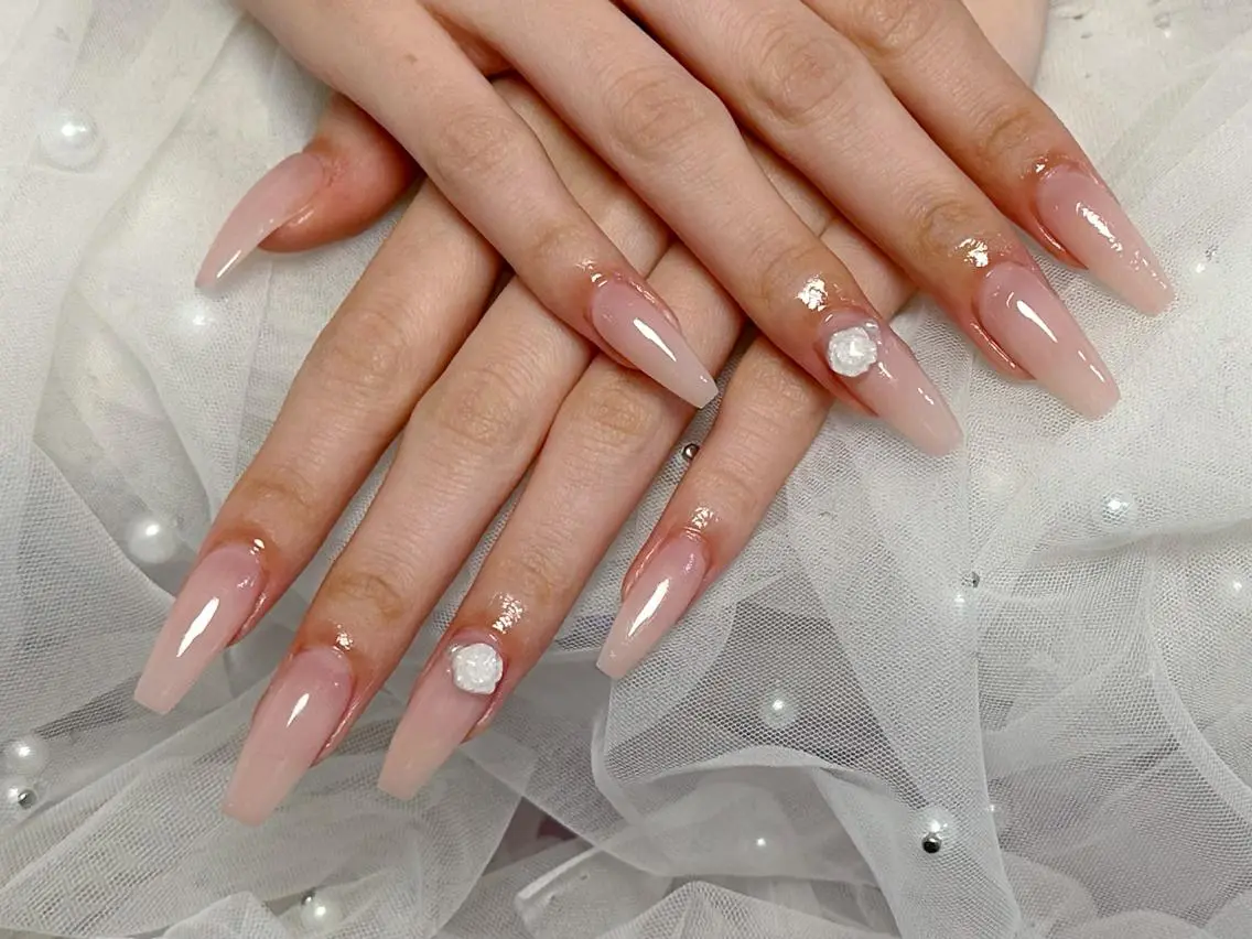 ネイル 渋谷T&B りお ロング無制限中💫のネイルデザイン