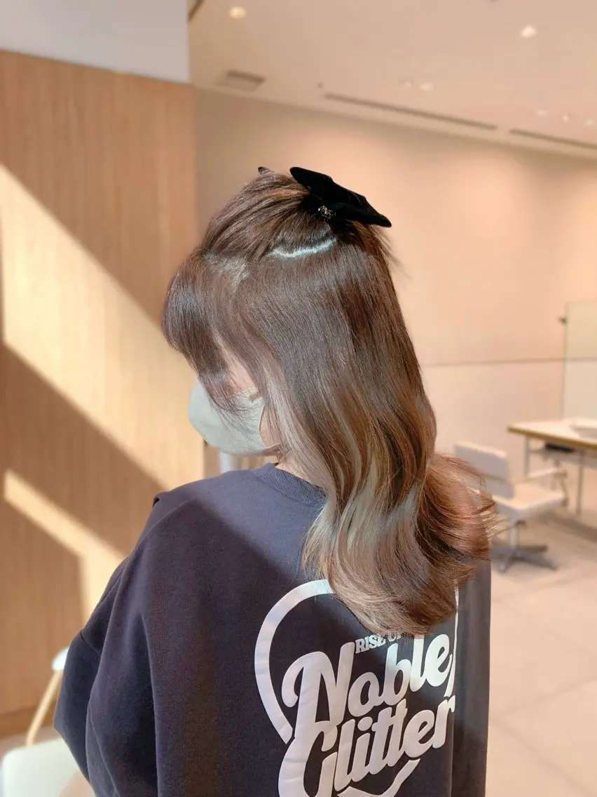 セミロング カラー カット ヘアカラー トリートメント ヘッドスパ ヘアセット 韓国ヘア/レイヤー/ 顔まわり/りょーとのヘアスタイル