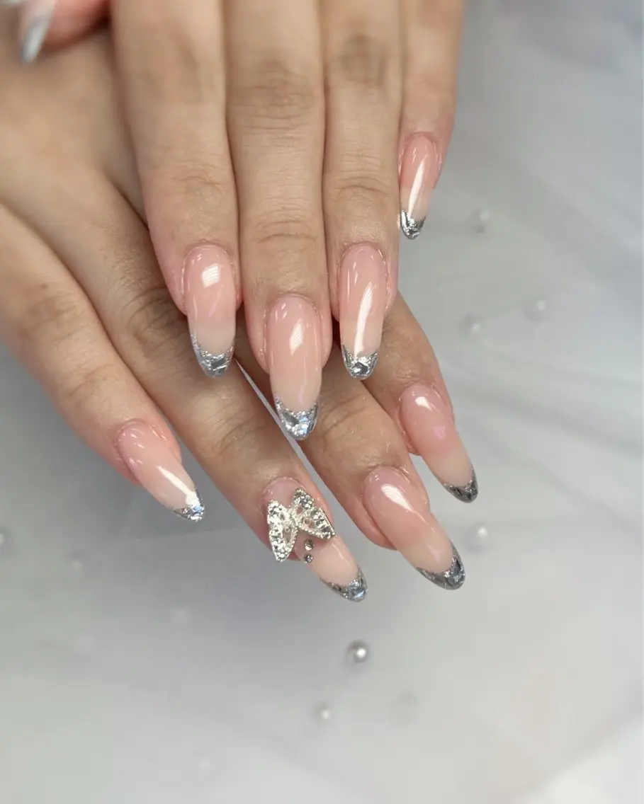 ネイル フレンチネイル ガラスフレンチ TRU nail sawaneのネイルデザイン