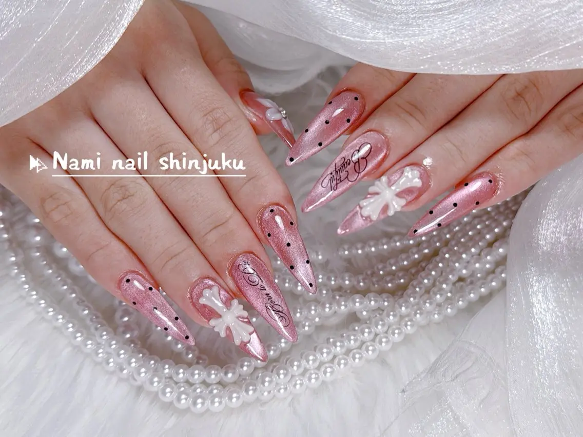 ネイル 長さ出し ガーリー 韓国ネイル ロングネイル 持ち込み ハンドネイル Nami nail salonのネイルデザイン