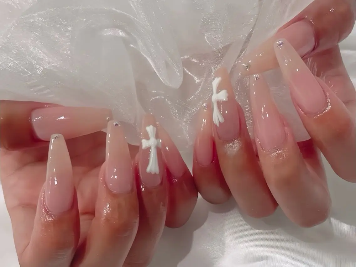 ネイル アートネイル フレンチネイル ジェルネイル 韓国ネイル マグネットネイル ハンドネイル Rin Nail 新大久保店のネイルデザイン