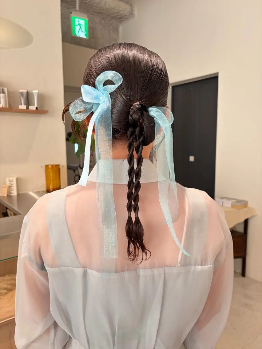 セミロング ヘアセット 石川 瑠琉のヘアスタイル