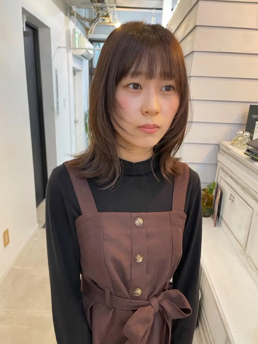 ミディアム カラー ミディアムレイヤー レイヤーカット カット トリートメント GiseL 博多筑紫口店のヘアスタイル