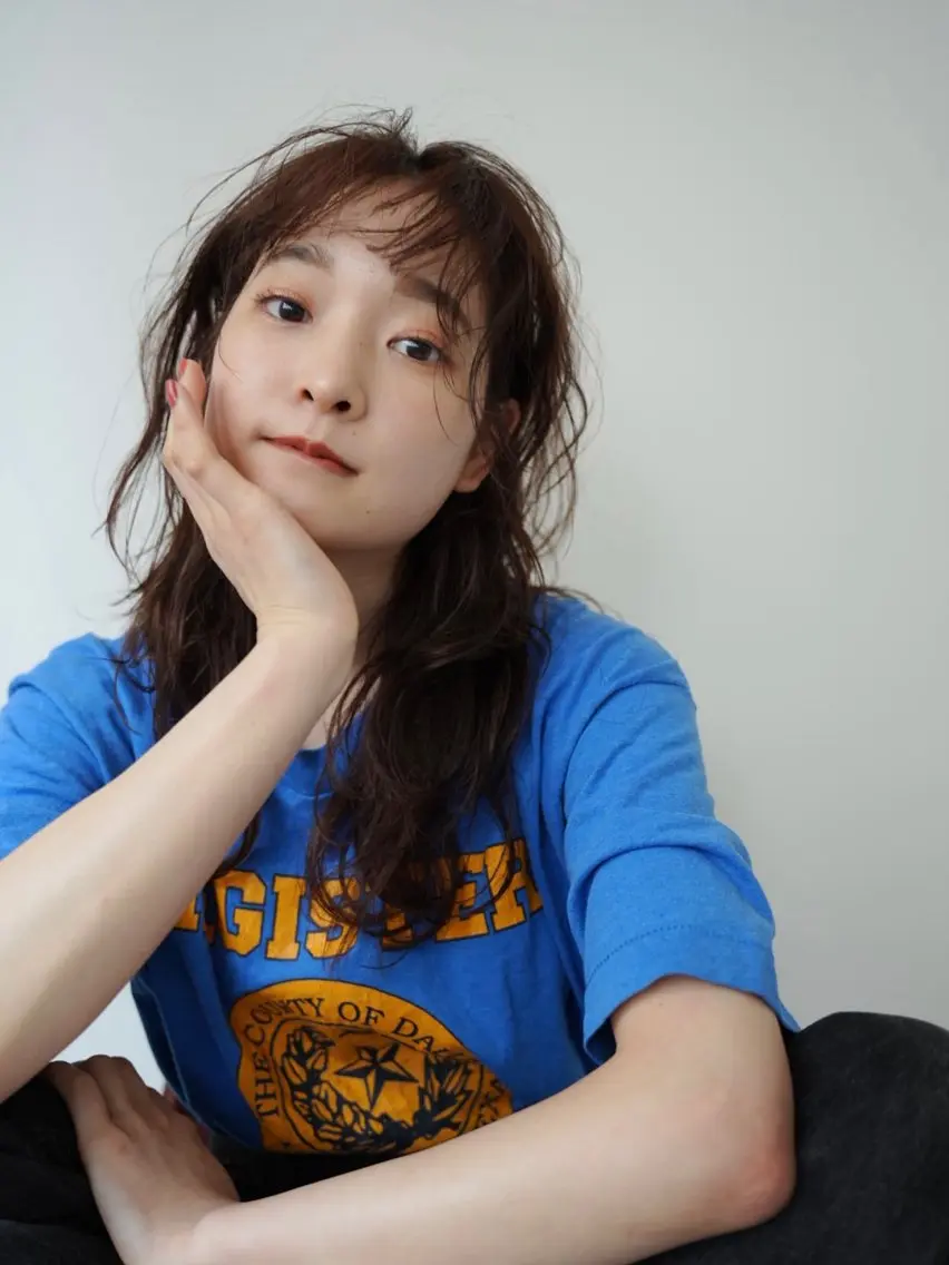 ロング カラー パーマ カット ヘアカラー トリートメント mizuho .のヘアスタイル