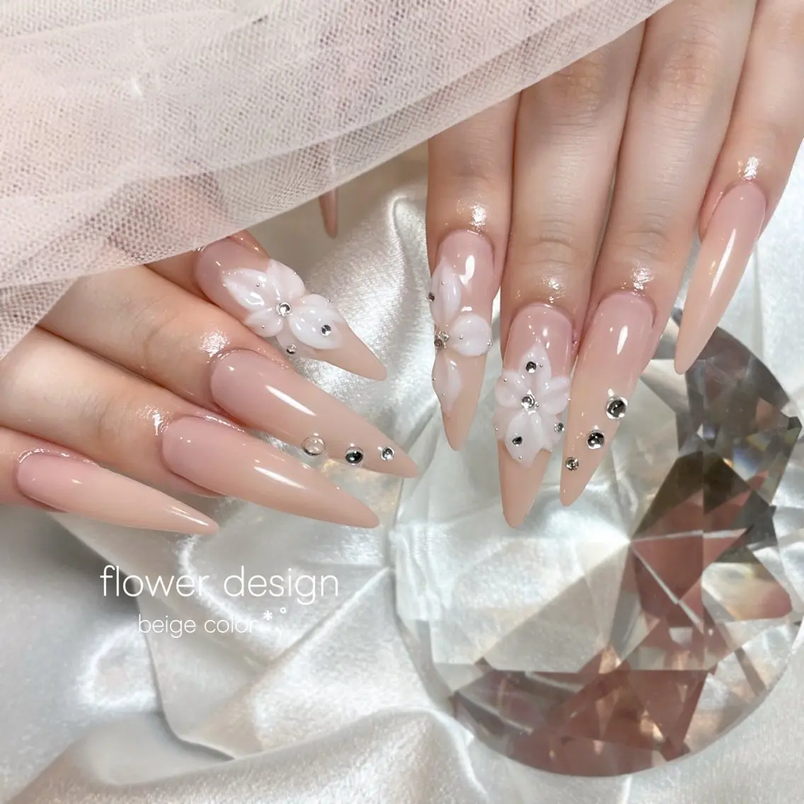 ネイル ハンドネイル yurika 🌷.*･ﾟのネイルデザイン
