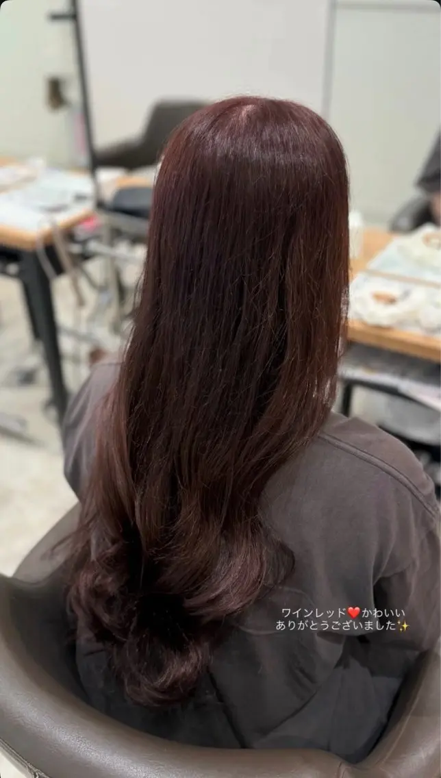 カラー ブリーチ ピンクカラー レッドカラー ヘアカラー 竹之内 夢羅のヘアスタイル