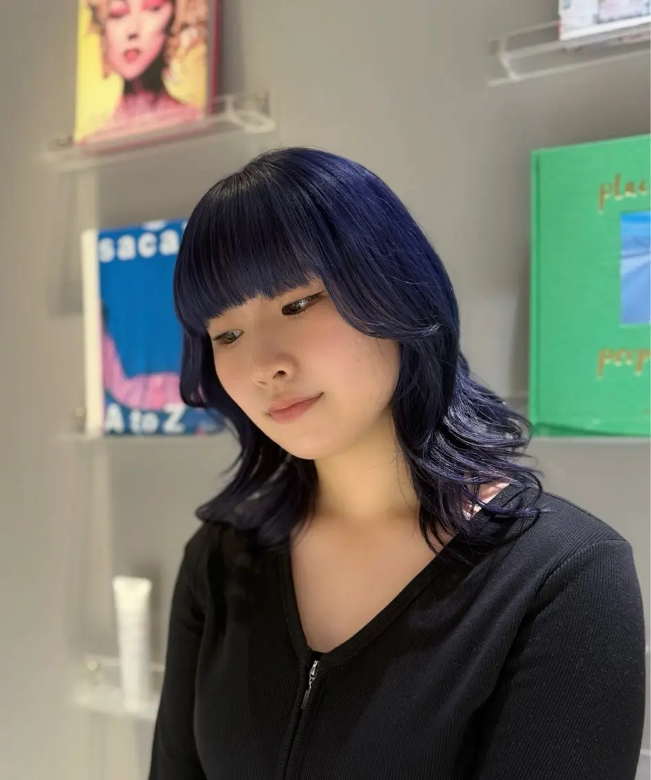 ミディアム カラー 透明感カラー ネイビーカラー パープルカラー ヘアカラー 艶カラー/ハイトーン /アレンジ/meiのヘアスタイル