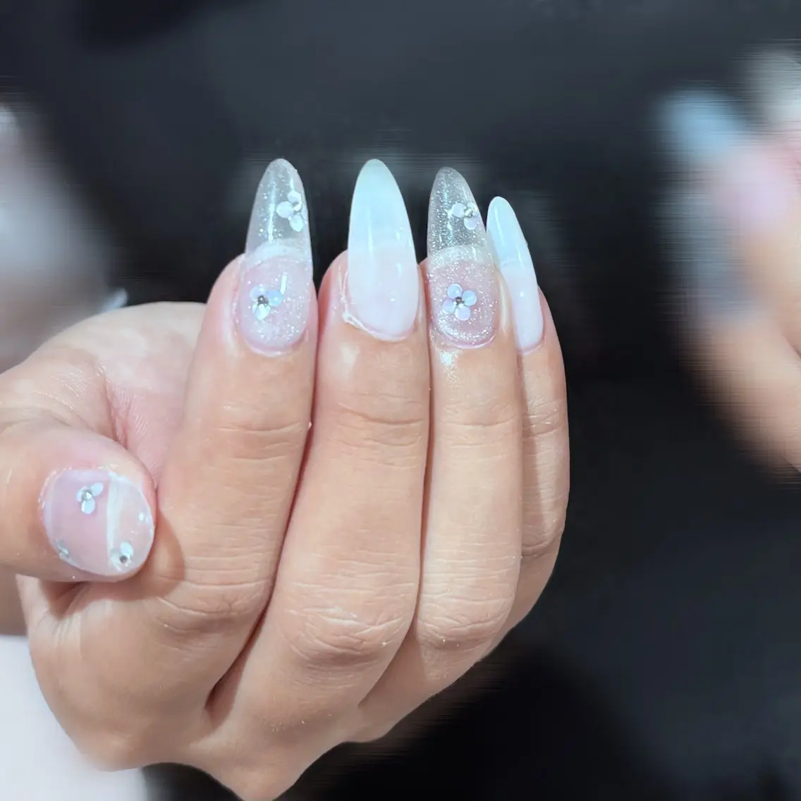 ネイル ニュアンスネイル ハンドネイル amu. nail marinのネイルデザイン
