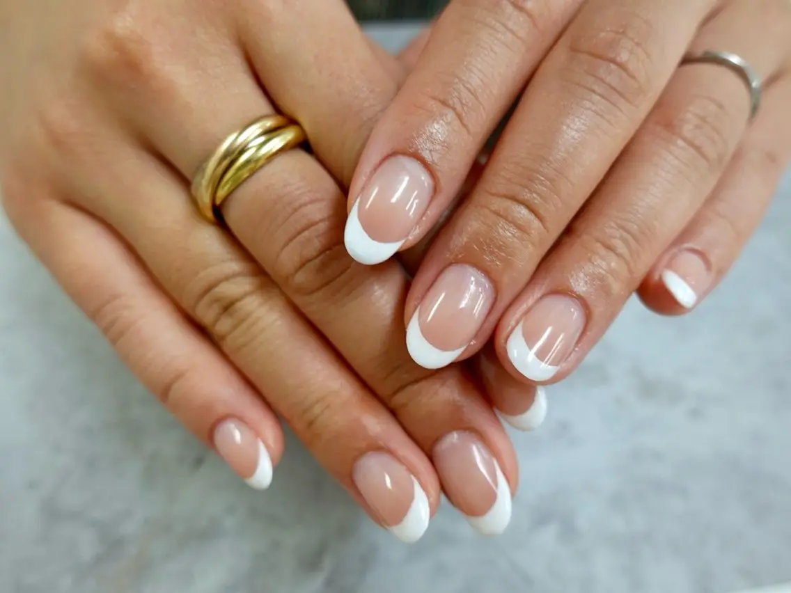 ネイル フレンチネイル グラデーション Nail salon Halea 原田さえのネイルデザイン