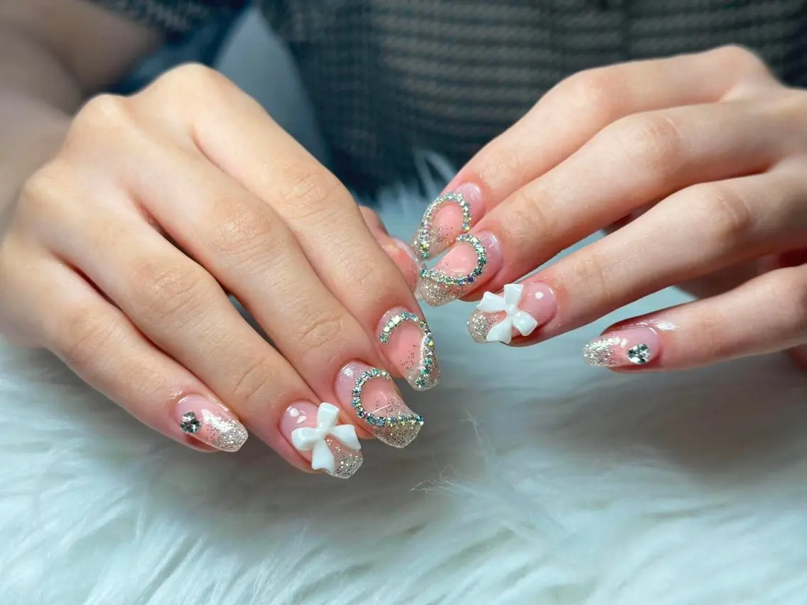 ネイル AURA NAIL 上前津のネイルデザイン