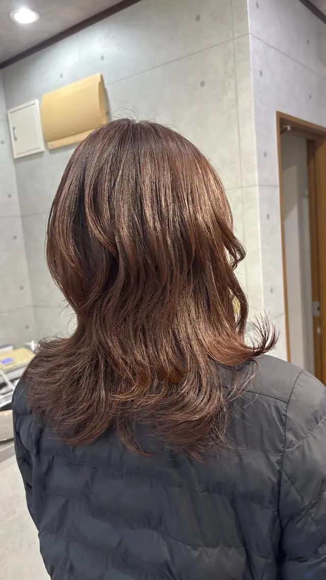 ミディアム ショートボブ ボブ ハイライト 髪質改善 レイヤーカット REVE 美容室のヘアスタイル