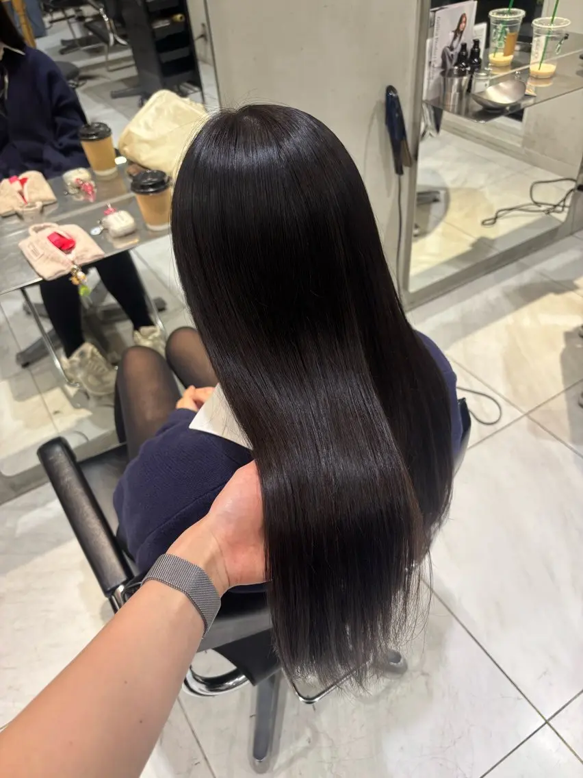 ロング カット ヘアカラー 莉瑠 / ボブモデル募集🐃のヘアスタイル
