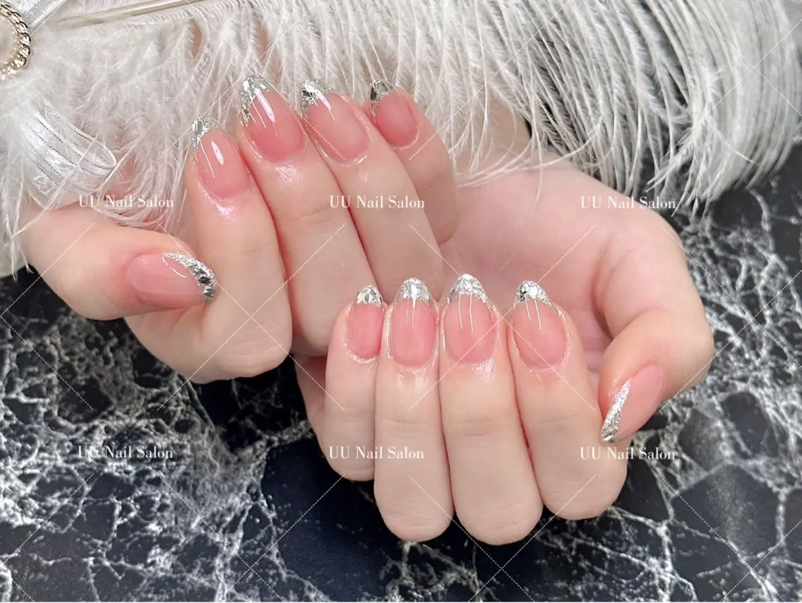 ⭐HAND⭐ガラスフレンチ⭐新規ジェルオフ無料⭐の写真