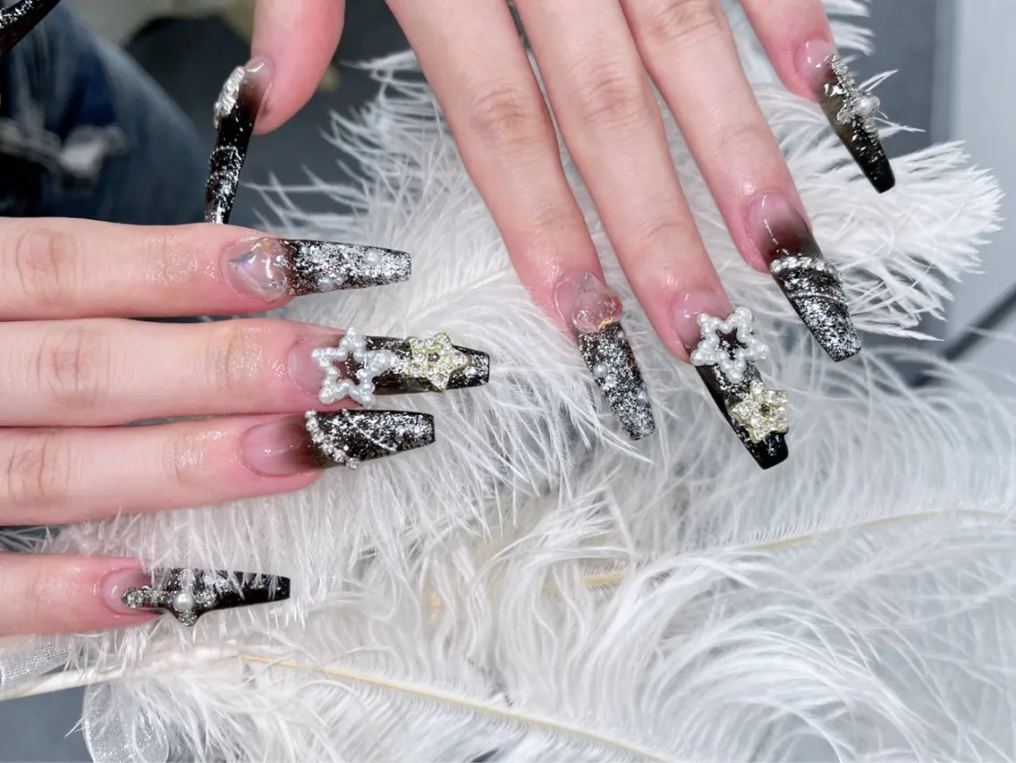 ネイル Glow Nail スカルプ専門店のネイルデザイン