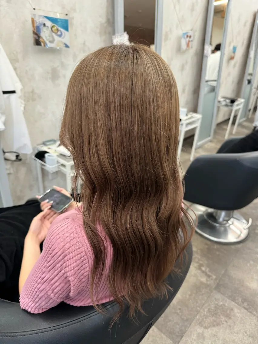 セミロング カラー ヘアカラー r i n k aのヘアスタイル