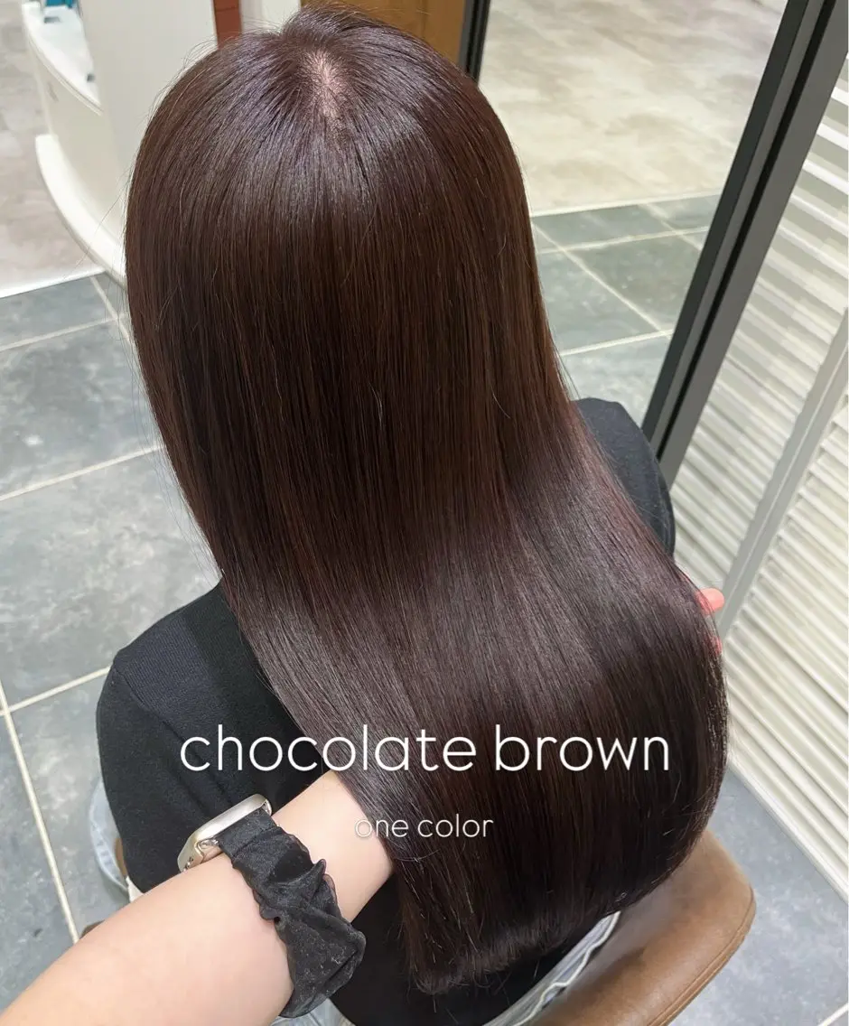 ロング カラー ブラウンカラー チョコレートブラウン ヘアカラー 優 花 / 艶カラーのヘアスタイル