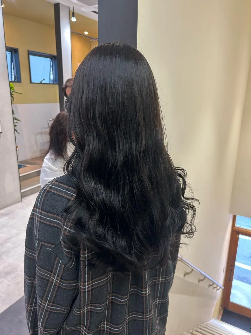 ロング パーマ デジタルパーマ カット パーマ hubhair レイヤー/透明感のヘアスタイル