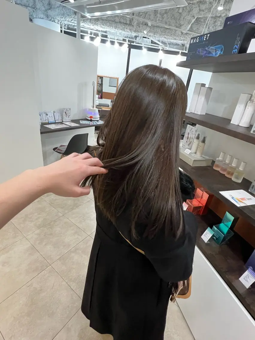 ロング 谷川 一貴のヘアスタイル