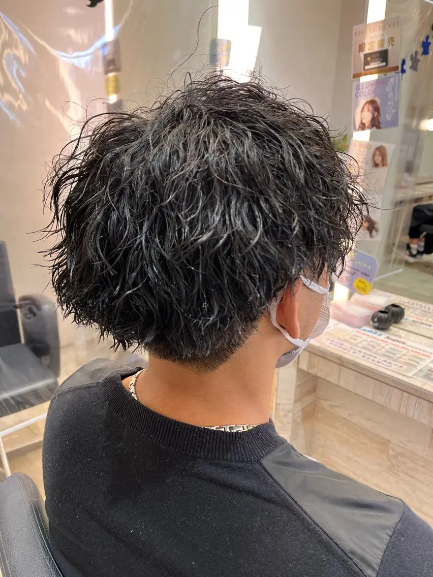 パーマ メンズ カット パーマ メンズパーマ 国安晃平のヘアスタイル
