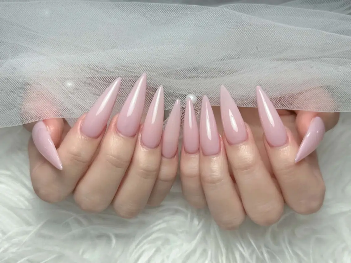 ネイル アートネイル 長さ出し ジェルネイル 韓国ネイル マグネットネイル ハンドネイル Cloudy Chan Nailのネイルデザイン