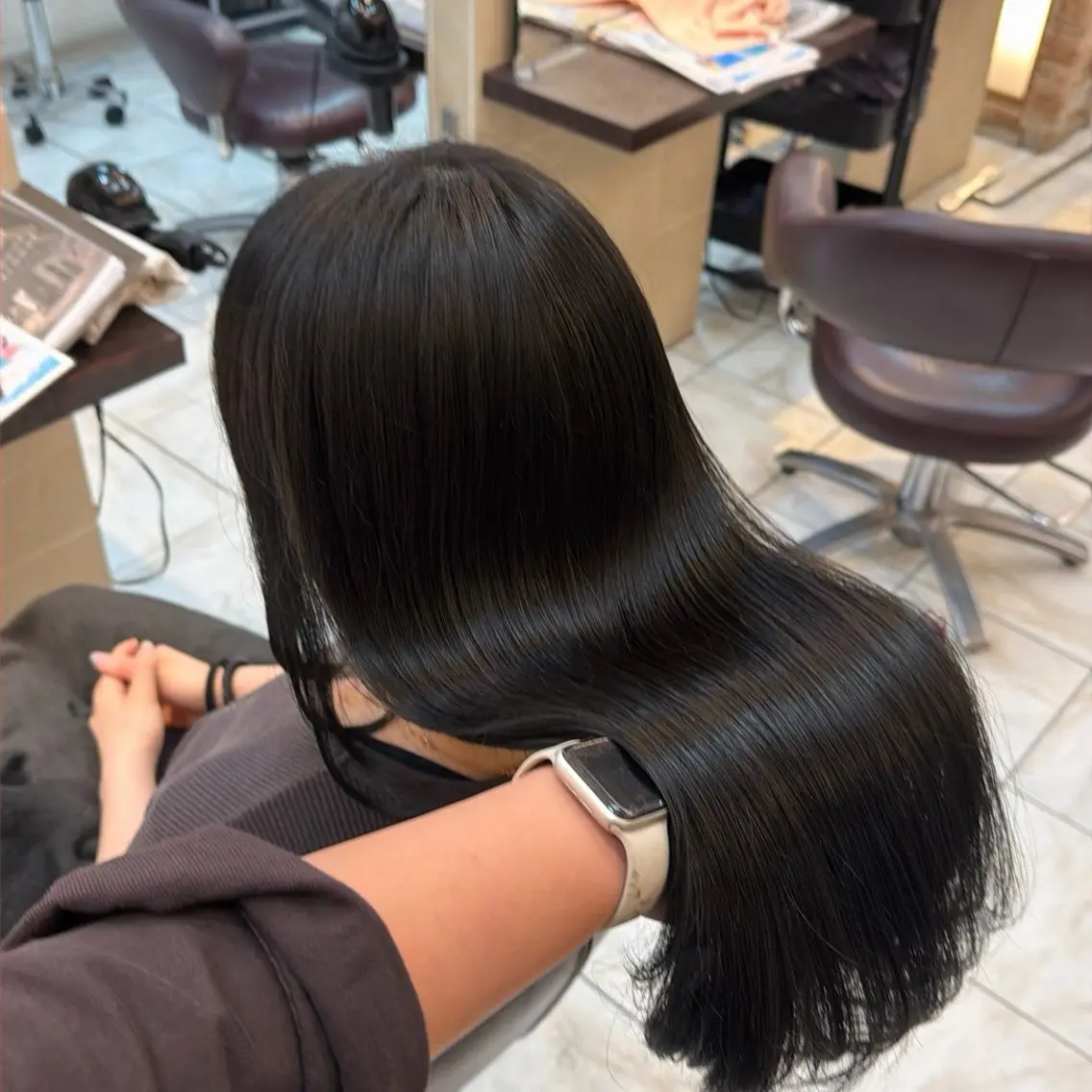 ロング ヘアカラー 皆川 優奈のヘアスタイル