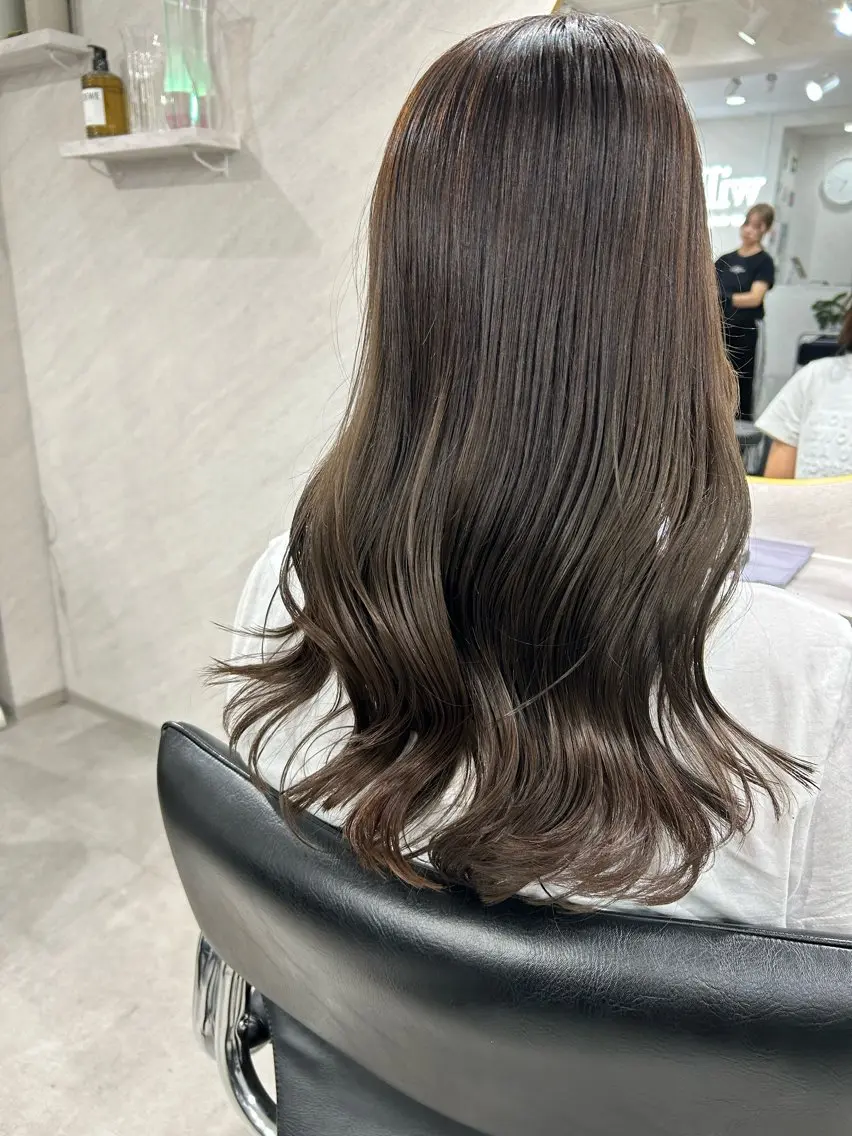 ロング カラー カット ヘアカラー トリートメント 髪質改善will hairdesignのヘアスタイル