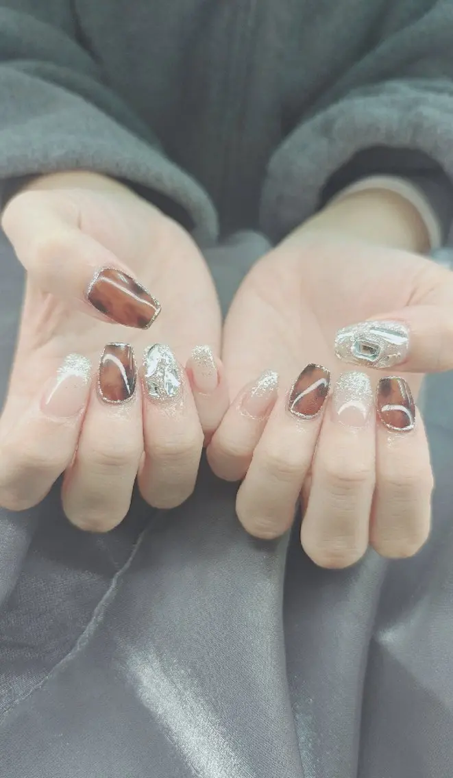 ネイル べっ甲ネイル チークネイル フレンチネイル 韓国ネイル ニュアンスネイル ♡Sherry  Nail♡のネイルデザイン