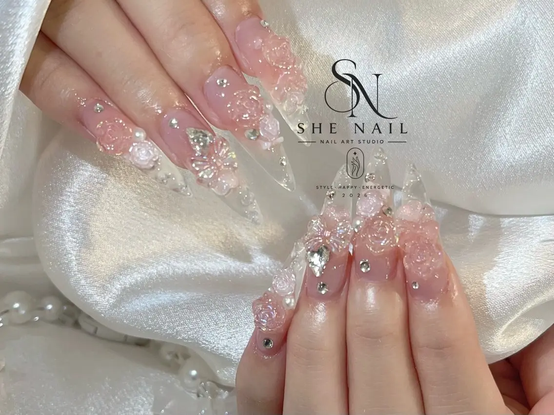 ネイル ハンドネイル 博多 SHE Nailのネイルデザイン