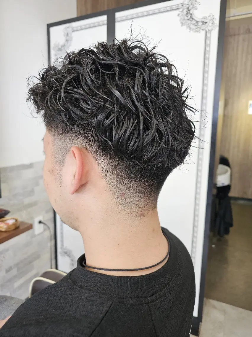 ショート パーマ ムラヤマ ユウキのヘアスタイル